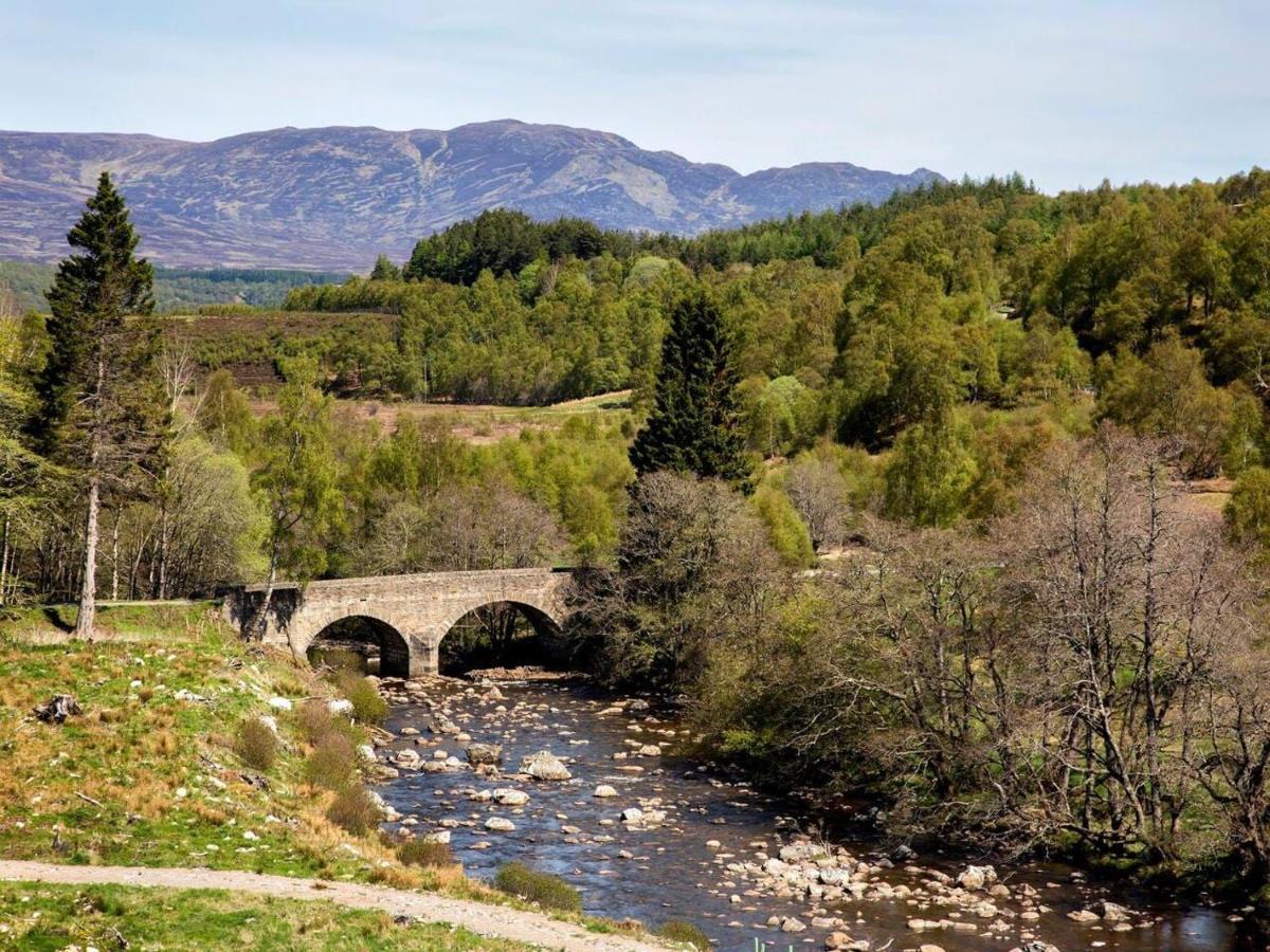 Spectacular Mountain View Ecopod Βίλα Newtonmore Εξωτερικό φωτογραφία